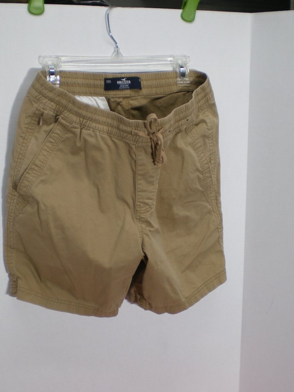 Hollister Jogger Short, Khaki, Size Medium
